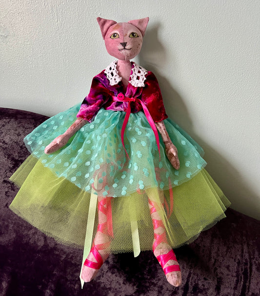 KATKINS - a cloth kitty made by Jan Horrox