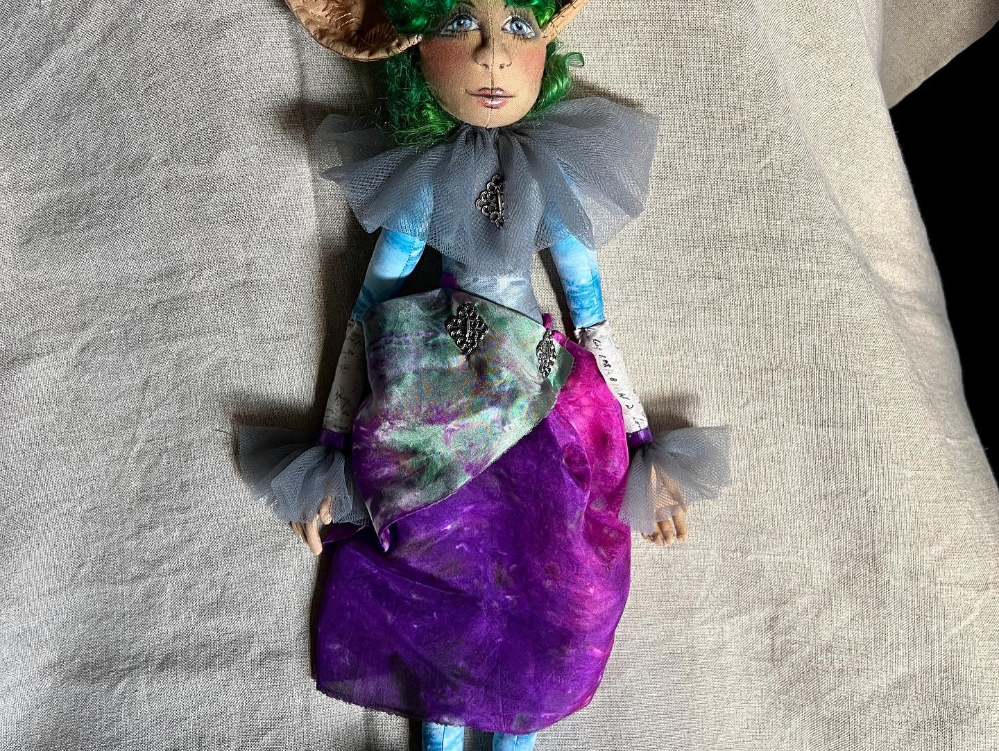 HINDY a cloth doll made by Jan Horrox