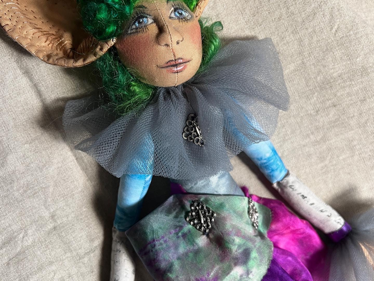 HINDY a cloth doll made by Jan Horrox